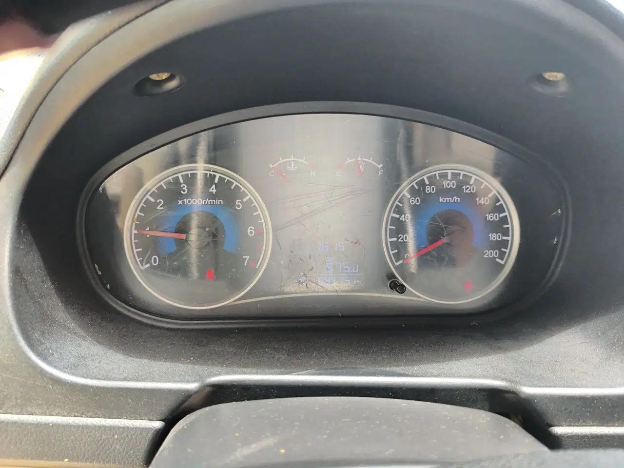 Dongfeng Fengon 330 2014 1.5L Manual Comfort Version DK15-02 — миниатюра 11