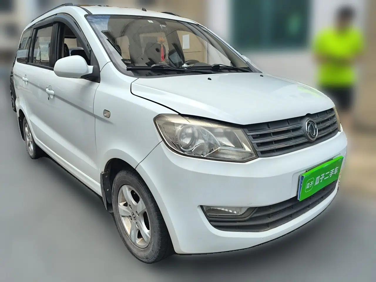 Dongfeng Fengon 330 2014 1.5L Manual Comfort Version DK15-02 — миниатюра 3