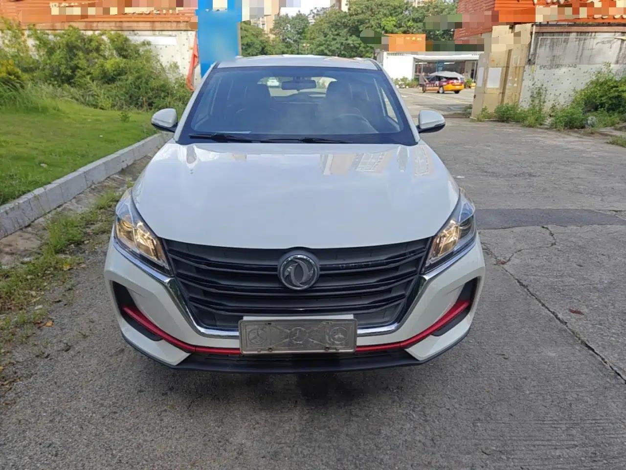 Dongfeng Fengon 500 2021 1.5L CVT Enjoyment Model — миниатюра 2