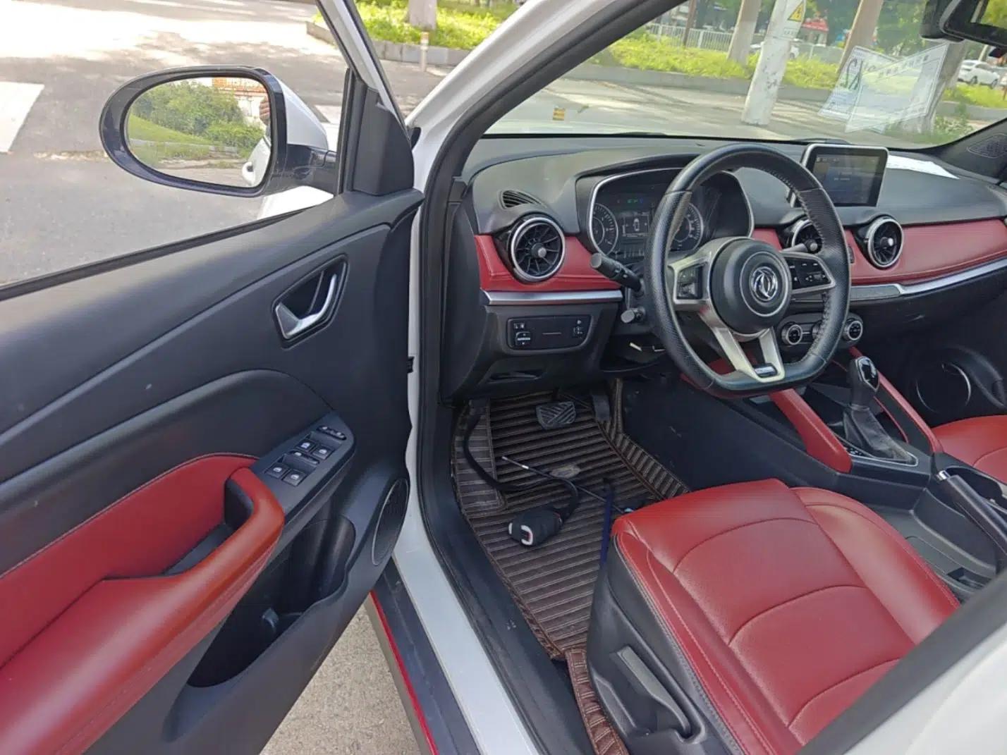 Dongfeng Fengon 500 2021 1.5L CVT Enjoyment Model — миниатюра 18