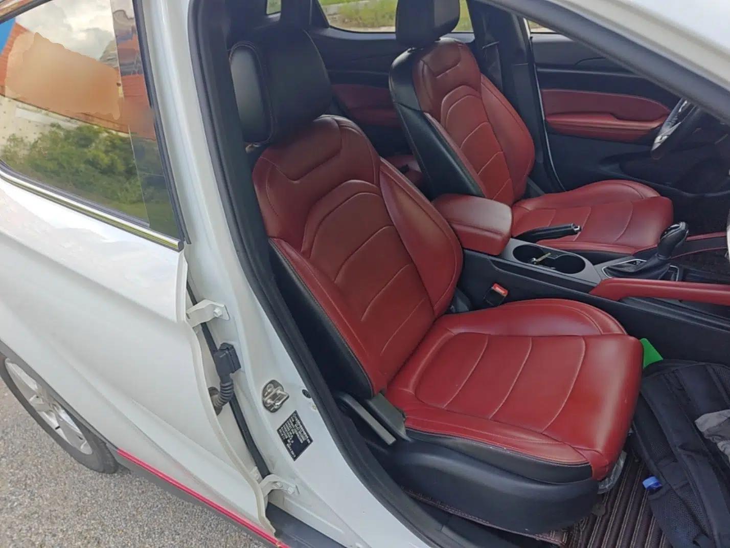 Dongfeng Fengon 500 2021 1.5L CVT Enjoyment Model — миниатюра 19