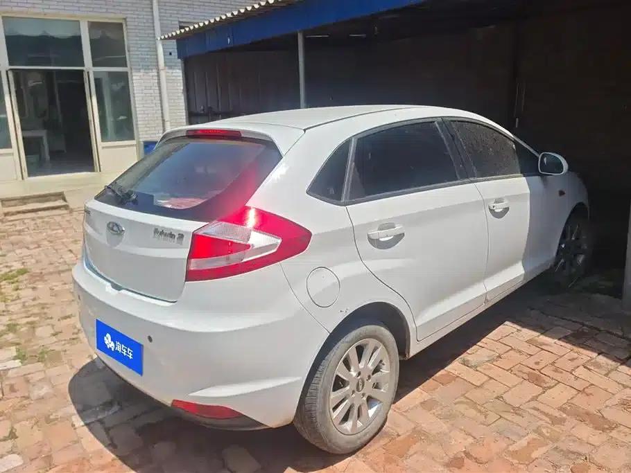 Fengyun 2 2016 1.5L Manual Value Edition — миниатюра 3