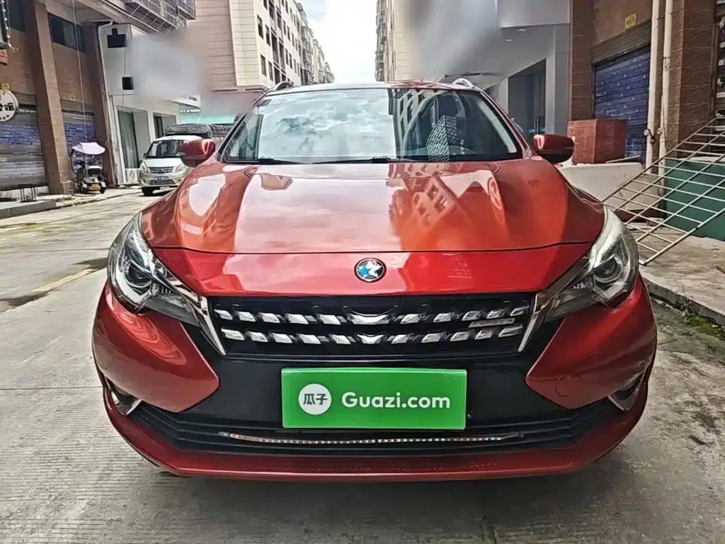 Venucia T90 2017 2.0L CVT Smart Edition — миниатюра 3