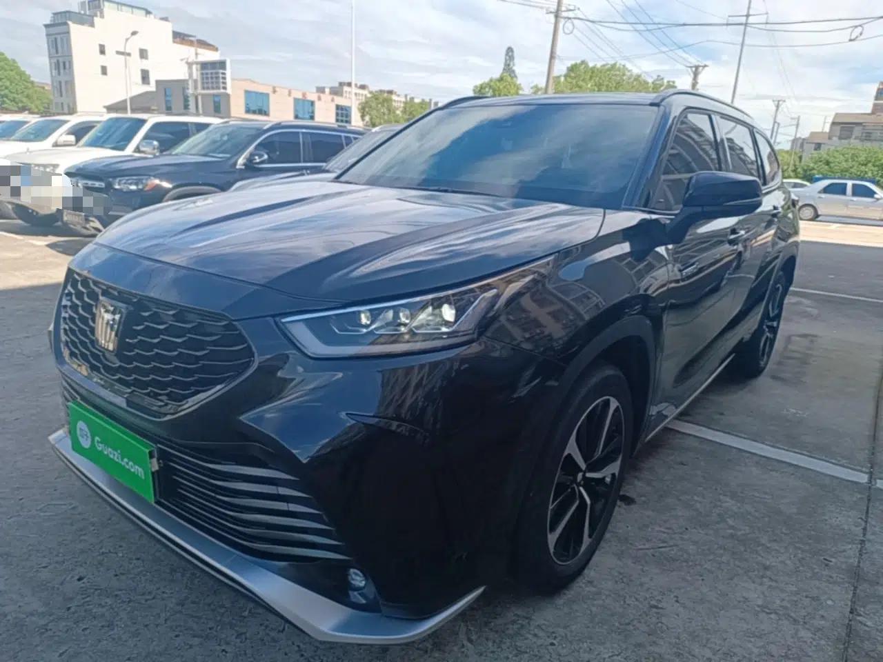 Toyota Crown Kluger 2023 2.5L HEV Four-Wheel Drive Luxury Edition — миниатюра 1