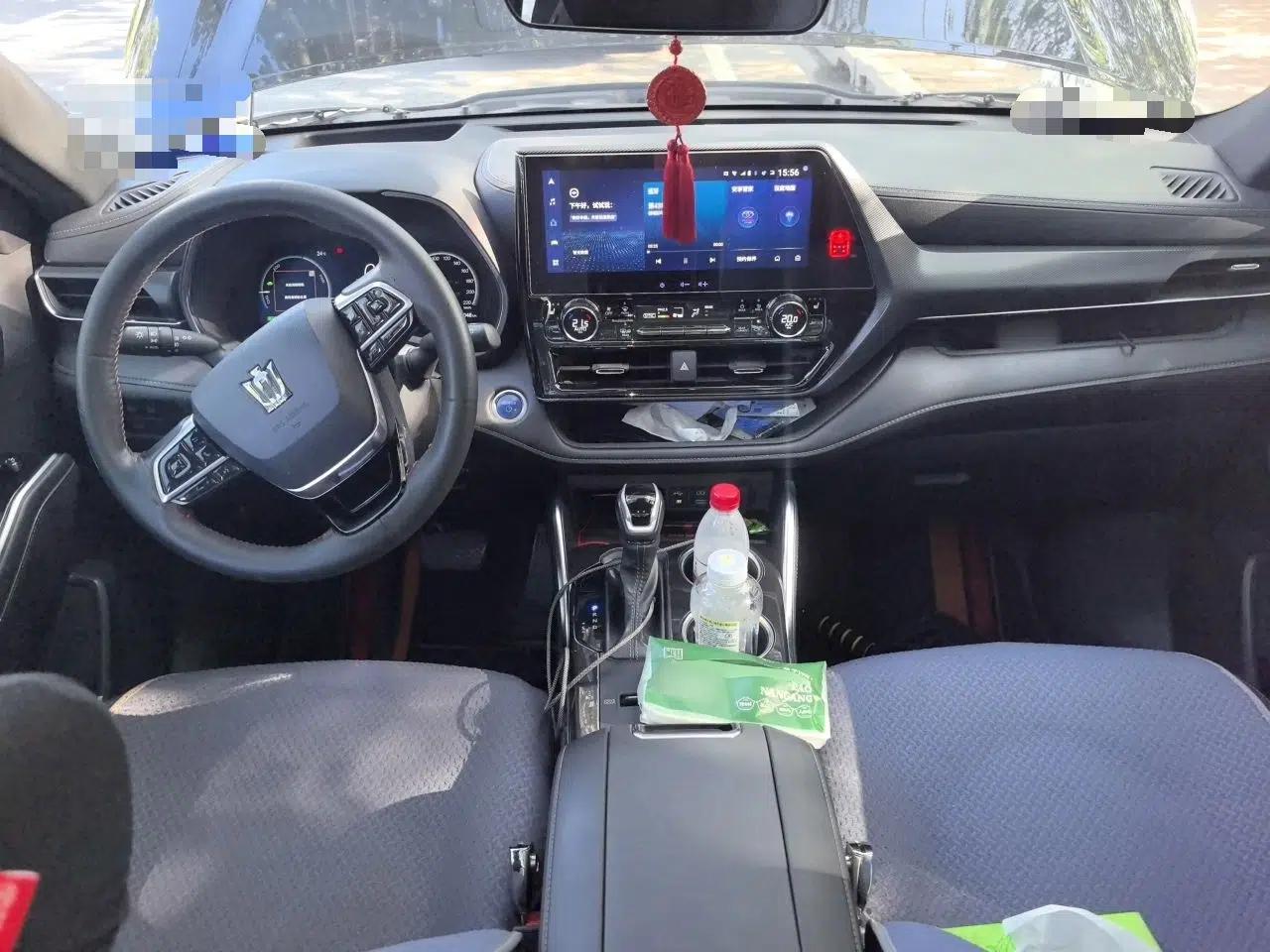 Toyota Crown Kluger 2021 2.5L HEV Four-Wheel Drive Premium Edition — миниатюра 9