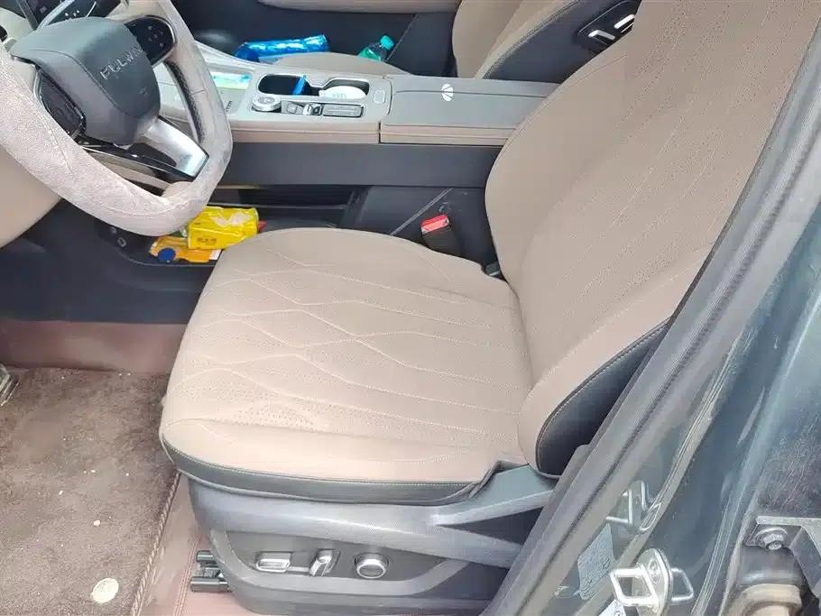Fengyun T8 2025 1.5T 130km Premium Edition 5-seater — миниатюра 9