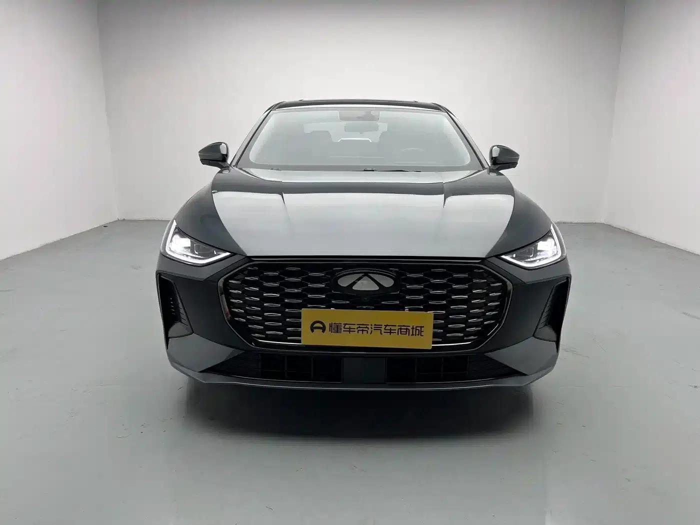 Fengyun A8L 2025 1.5TGDI Comfort Model (145km/h) — миниатюра 2