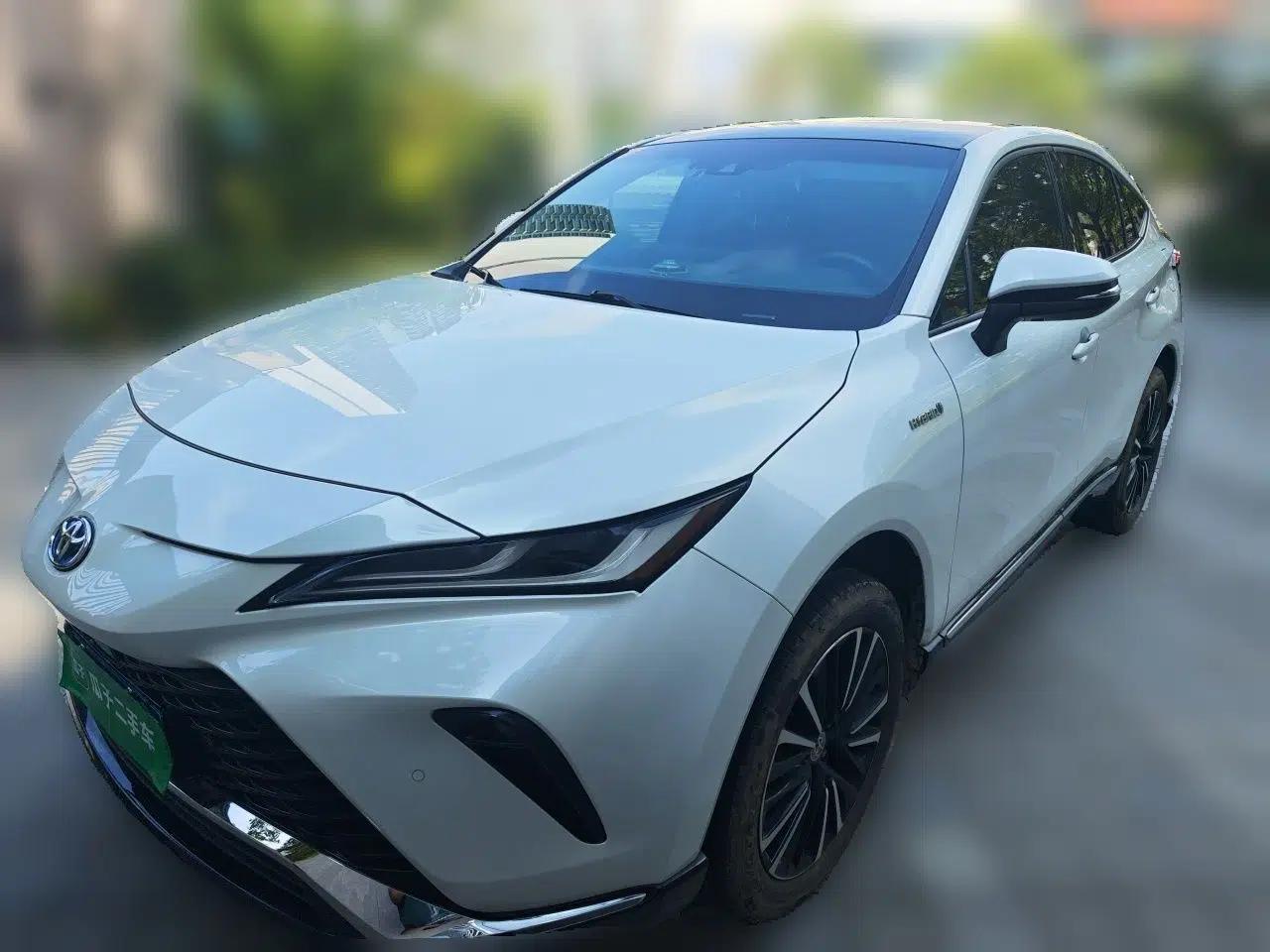 Toyota Venza 2022 Dual-Engine 2.5L CVT Two-Wheel Drive Prestige Edition — миниатюра 1
