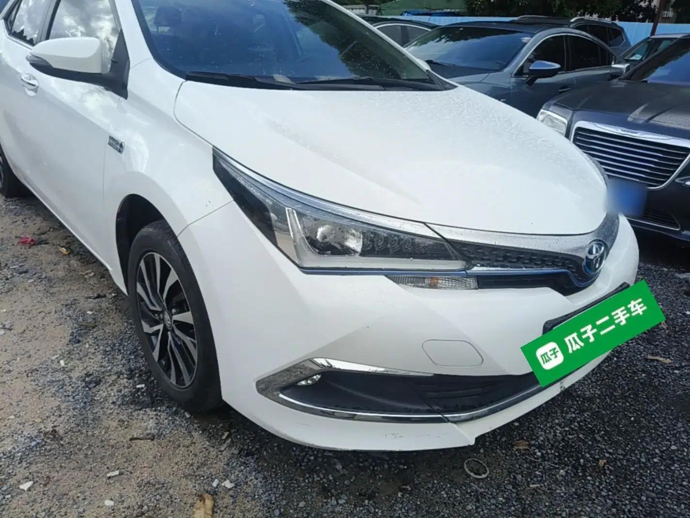 Toyota Corolla Hybrid E+ 2019 1.8L E-CVT Leading Edition — миниатюра 3