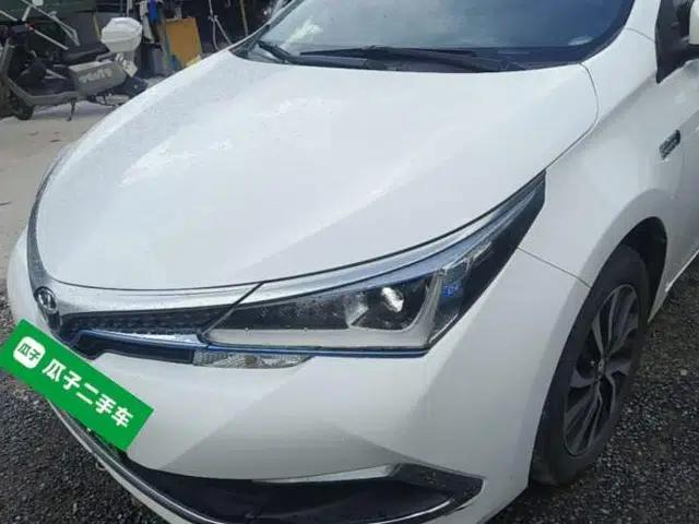Toyota Corolla Hybrid E+ 2019 1.8L E-CVT Leading Edition
