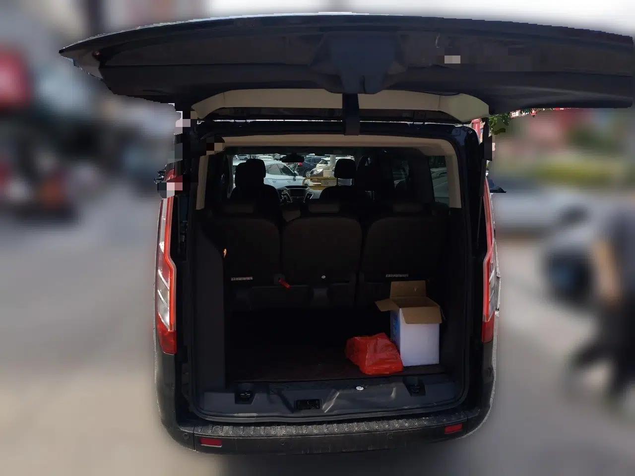Ford Tourneo Custom 2020 Revised Version 2.0T Automatic – Elite Edition — миниатюра 19