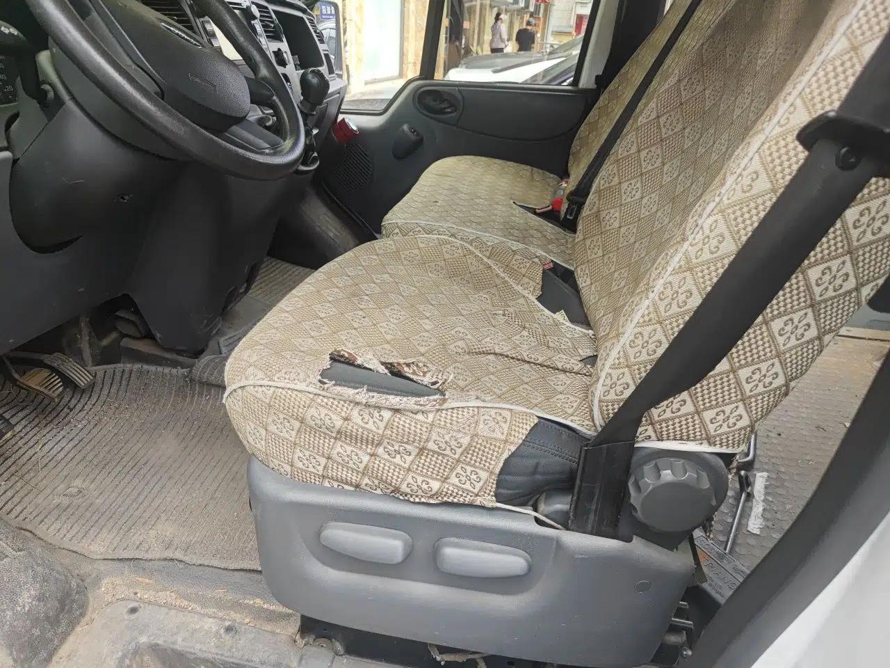 Ford Transit Custom 2016 2.2T Short-Wheelbase 6-Seater Mid-Roof Multi-Purpose Vehicle — миниатюра 15