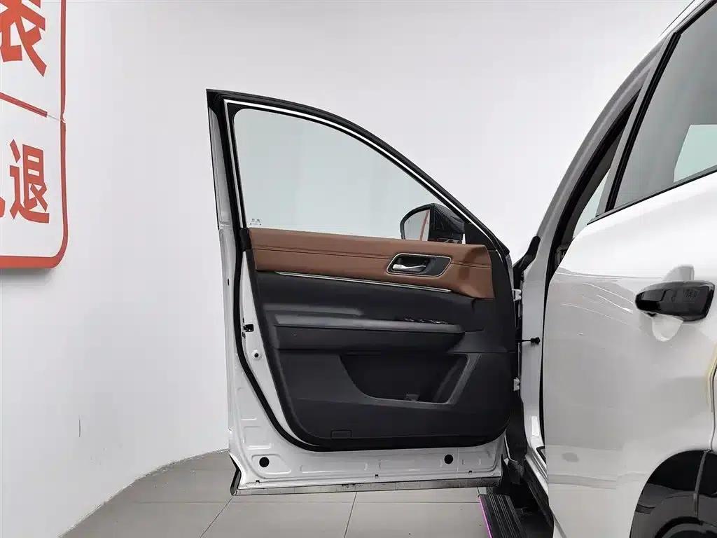 2024 Tanlu 380VC-TURBO 4WD Intelligent Driving Edition 6-Seater — миниатюра 8