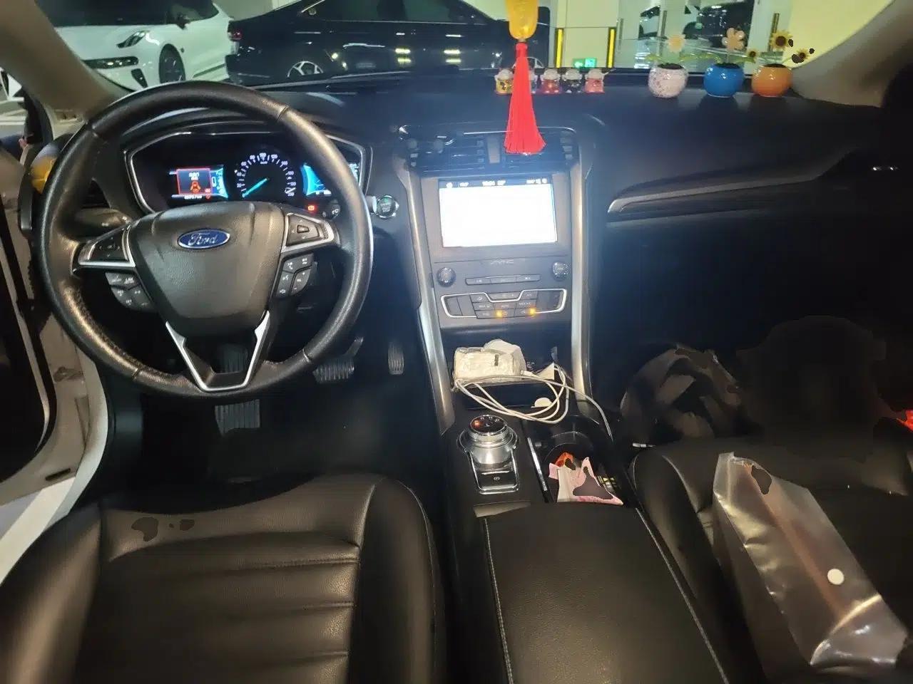 Ford Mondeo New Energy 2018 2.0 PHEV Smart-Controlled Fashion Edition China V Standard — миниатюра 9