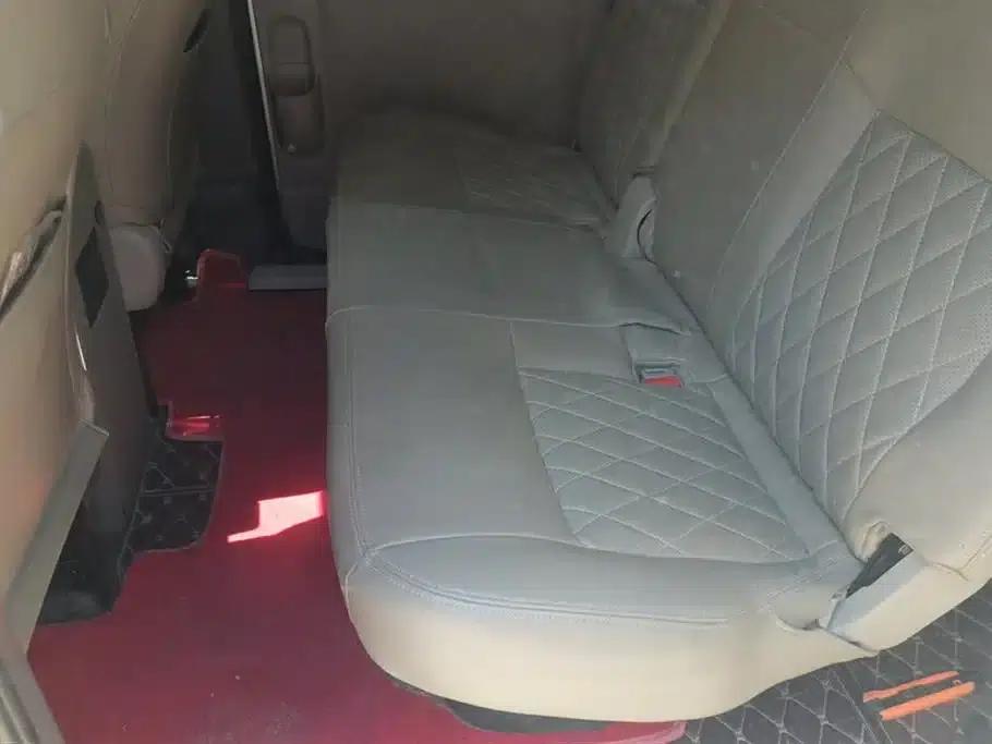 Nissan NV200 2018 1.6L CVT Luxury — миниатюра 11