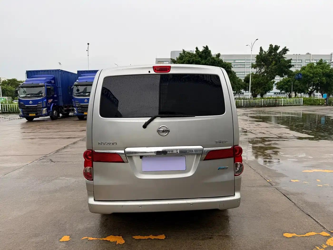 Nissan NV200 2014 1.6L CVT Luxury Model (China V Emission Standard) — миниатюра 5