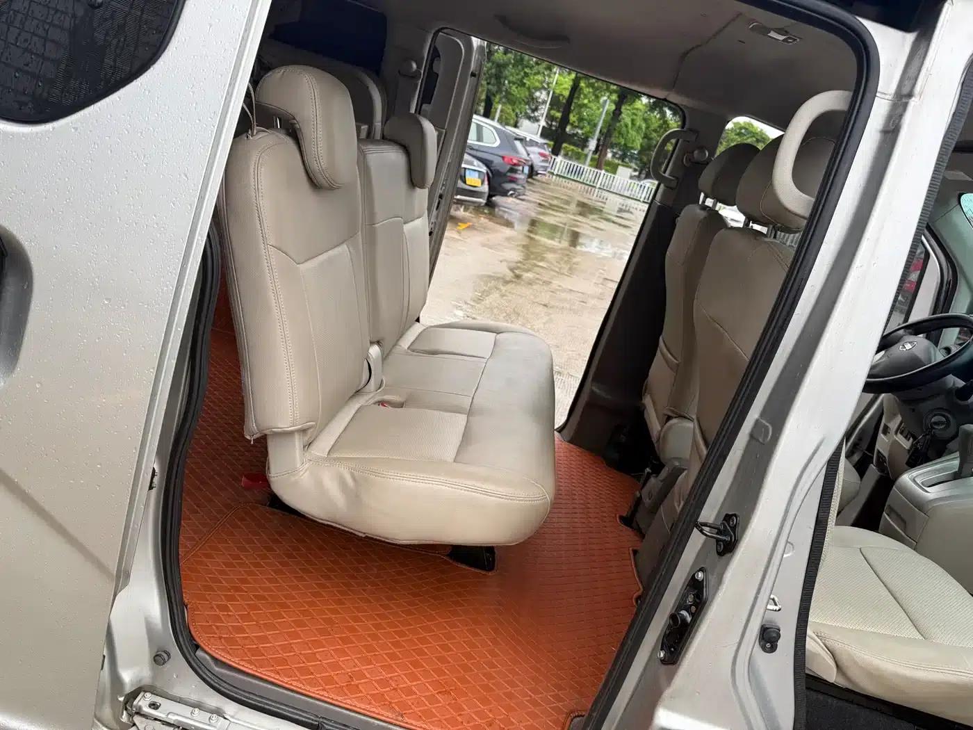 Nissan NV200 2014 1.6L CVT Luxury Model (China V Emission Standard) — миниатюра 8