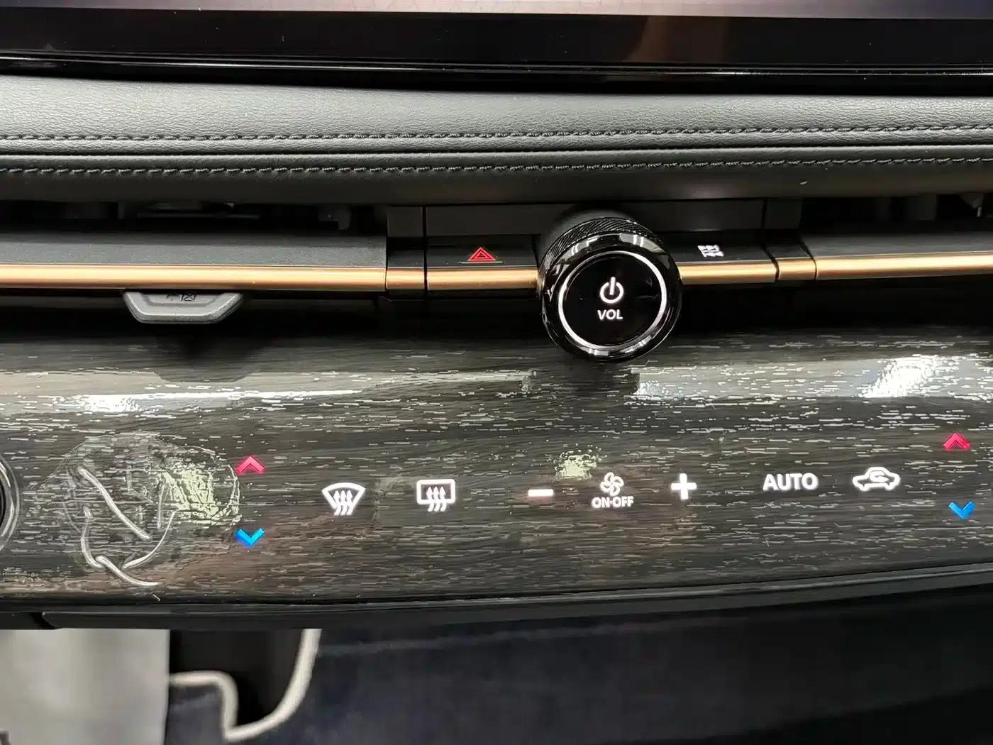 ARIYA 2022 Two-Wheel Drive Long Range Top-of-the-Line Edition — миниатюра 15
