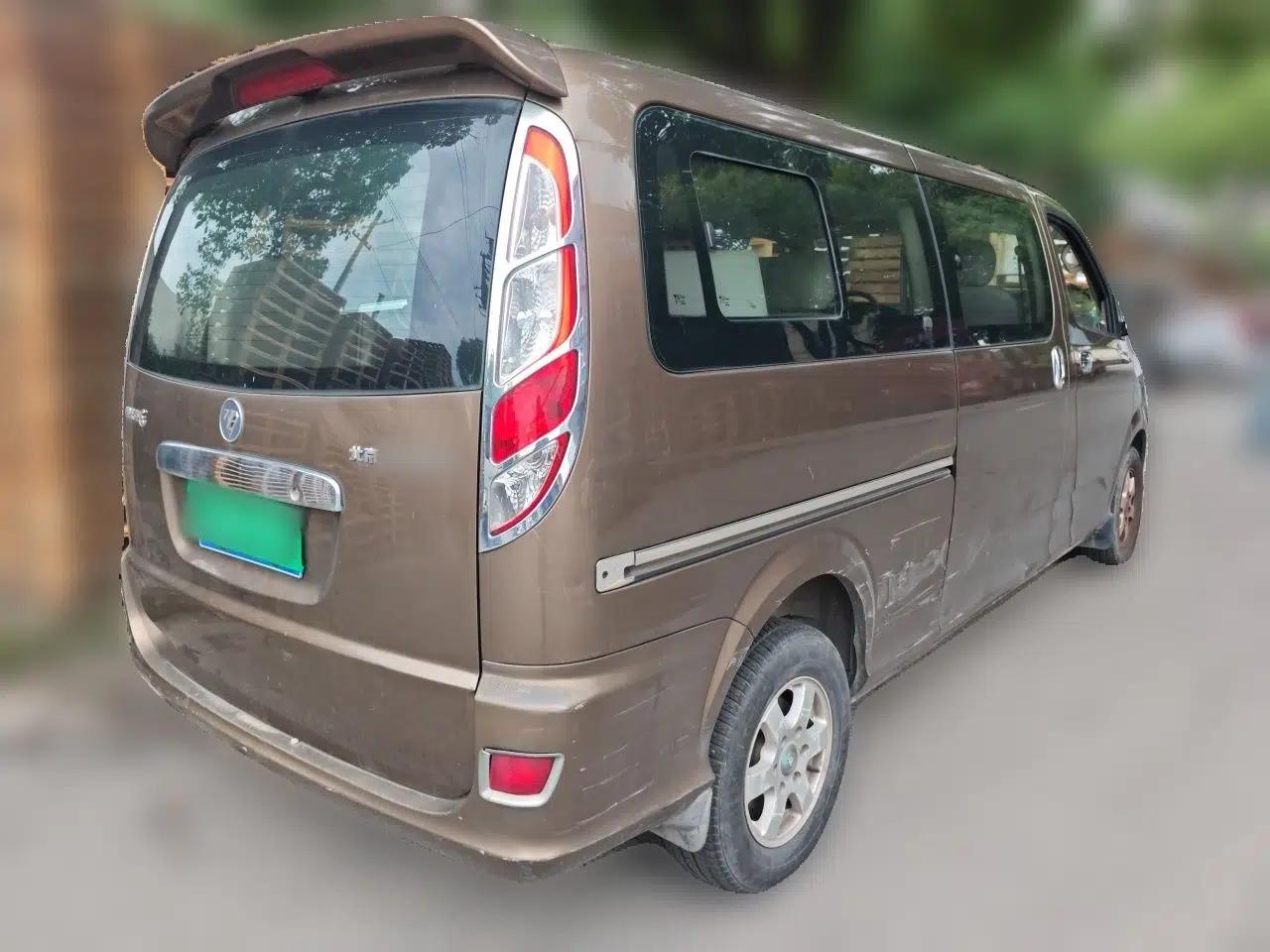Foton MP-X E 2014 2.4L Wealth Express Comfort Version Basic Configuration Long Wheelbase 4G69 — миниатюра 6