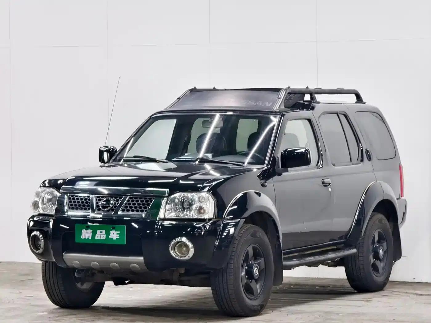Nissan Paladin 2008 2.4L 2WD Standard Edition — миниатюра 1