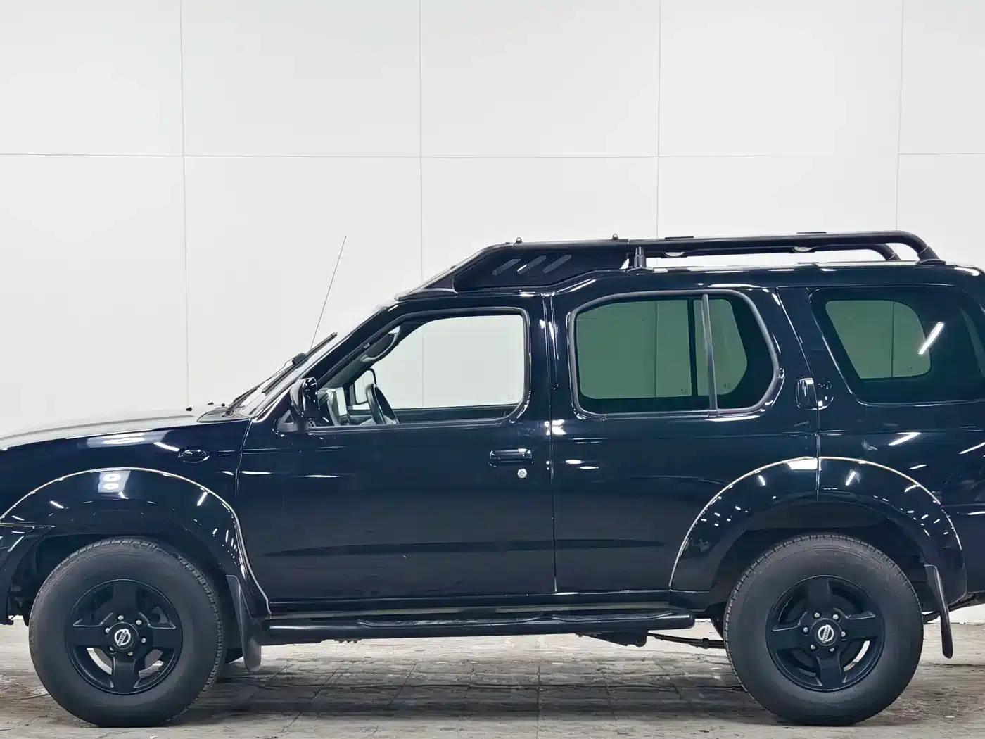 Nissan Paladin 2008 2.4L 2WD Standard Edition — миниатюра 7