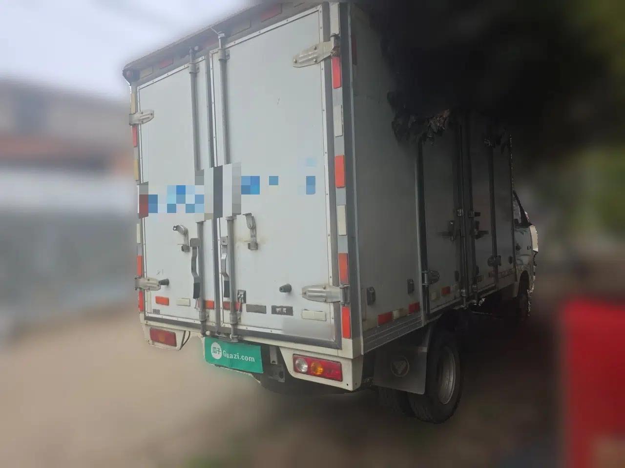 Foton Xiangling M Xiangling M2 van, gasoline, length 5,220 mm — миниатюра 6