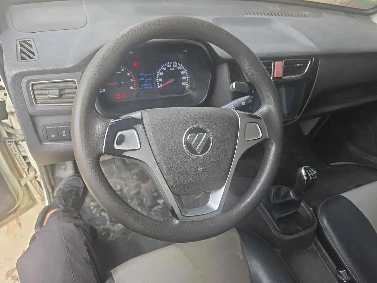 Foton Xiangling M Xiangling M2 van, gasoline, length 5,220 mm — миниатюра 10