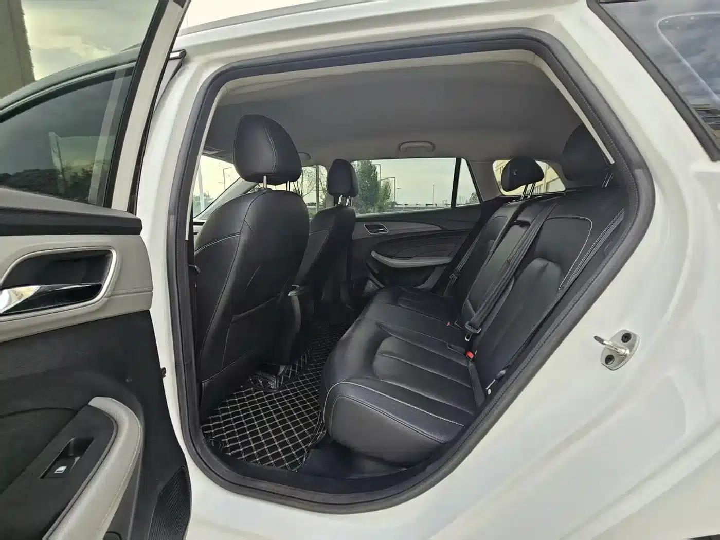Roewe Ei5 2018 Internet Luxury Edition — миниатюра 5