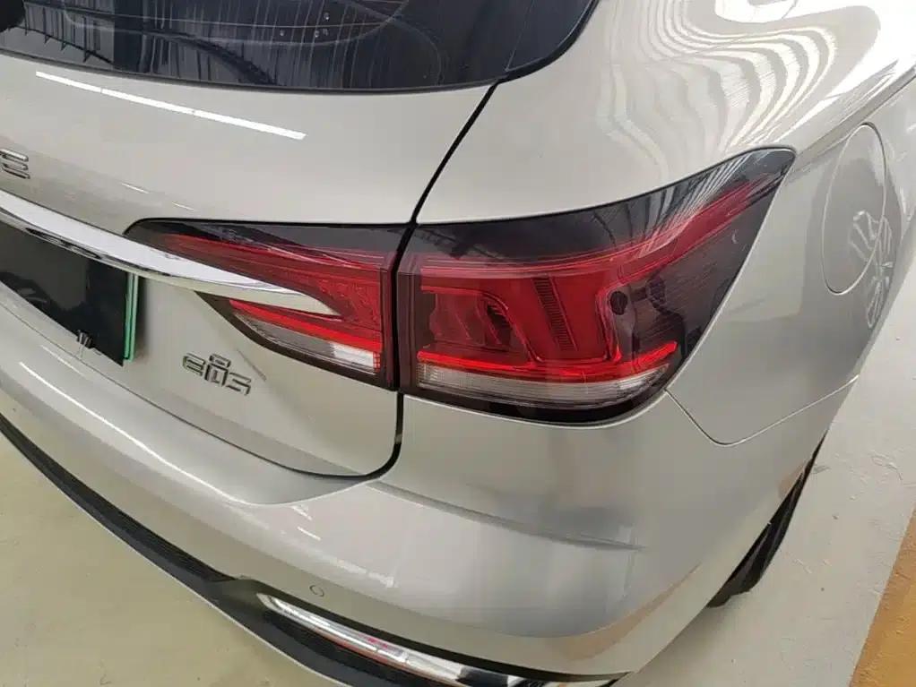 Roewe Ei5 2018 Internet Flagship Edition — миниатюра 8