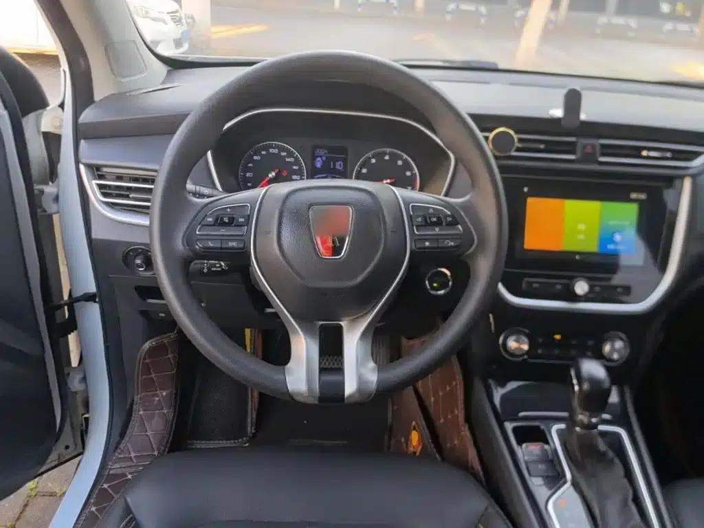 Roewe RX3 2018 1.6L CVT Flagship Edition — миниатюра 11