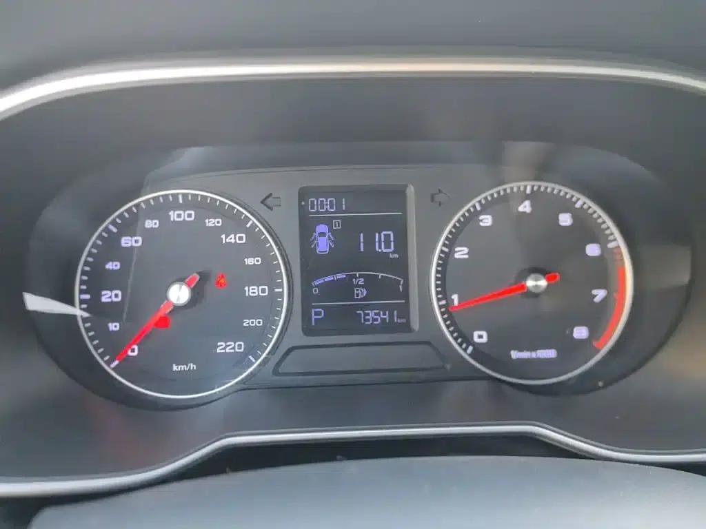 Roewe RX3 2018 1.6L CVT Flagship Edition — миниатюра 12