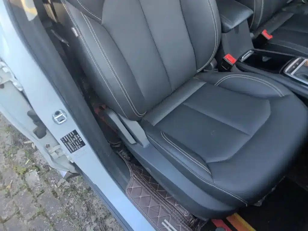 Roewe RX3 2018 1.6L CVT Flagship Edition — миниатюра 25