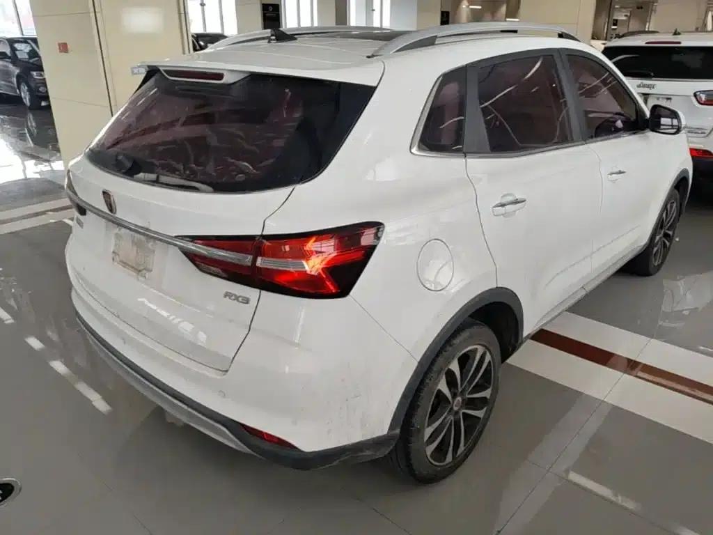 Roewe RX3 2018 1.6L Manual Flagship Edition — миниатюра 7