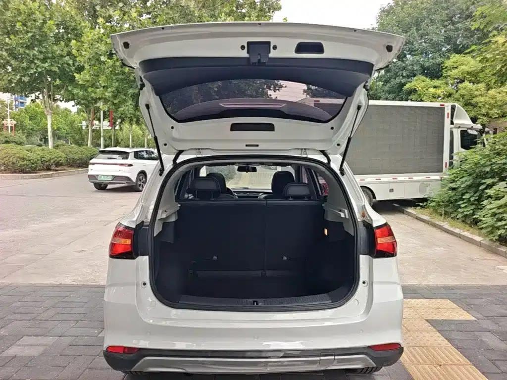 Roewe RX3 2018 1.6L CVT Flagship Edition — миниатюра 19
