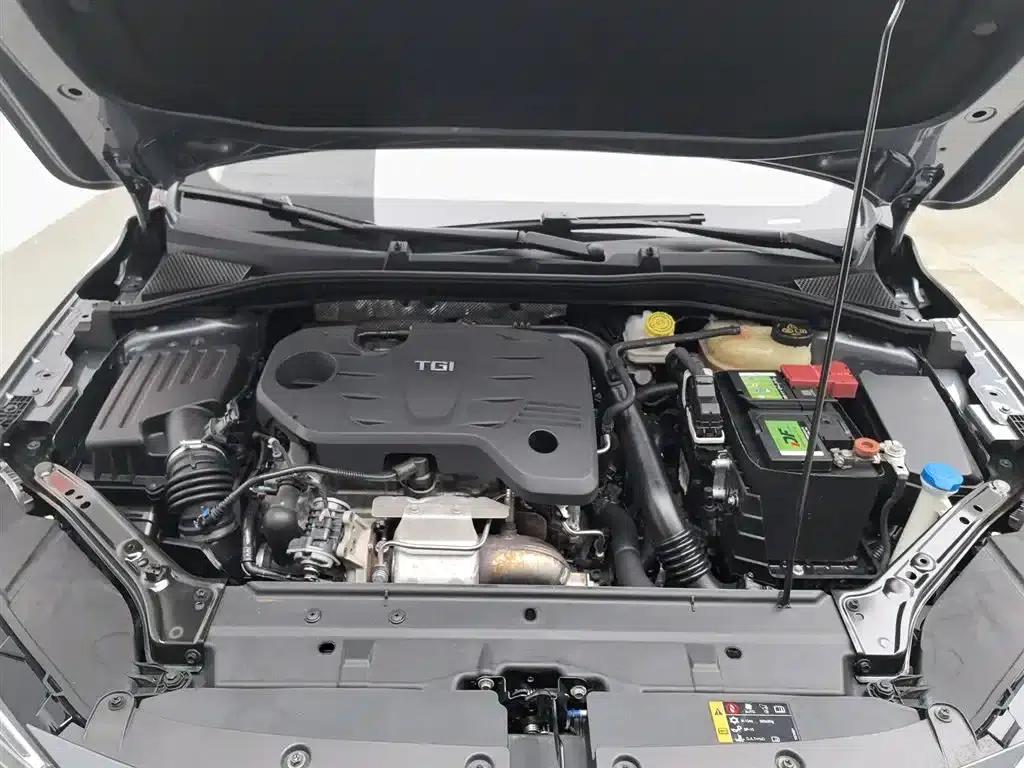Roewe i6 MAX 2020 300TGI Automatic Cool and Intelligent Driving Edition — миниатюра 6