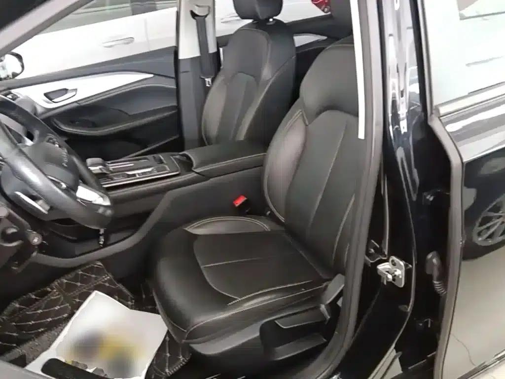 Roewe i6 MAX 2020 300TGI Automatic Cool Edition — миниатюра 15