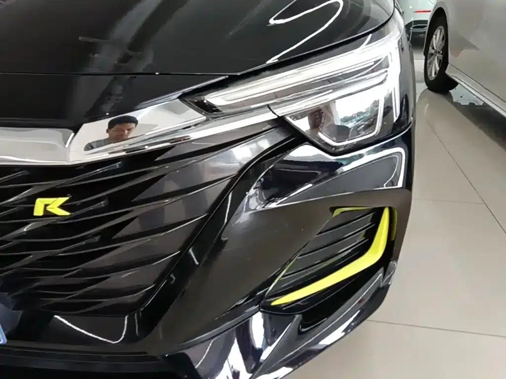 Roewe i6 MAX 2020 300TGI Automatic Cool Edition — миниатюра 24