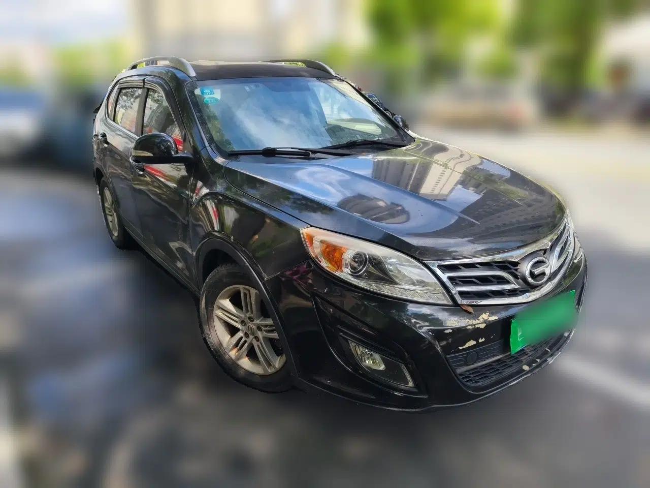 GAC Trumpchi GS5 2013 2.0L Automatic Two-Wheel Drive Light Interior Special Edition — миниатюра 3