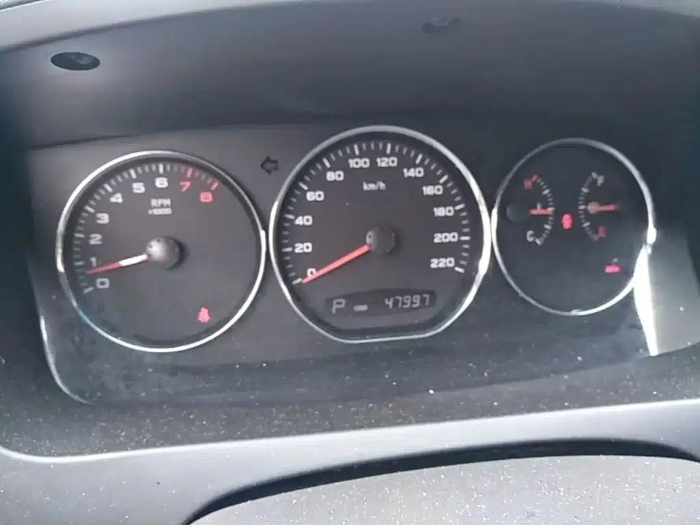 Roewe W5 2014 1.8T 2WD Automatic Shengyu Special Edition — миниатюра 12