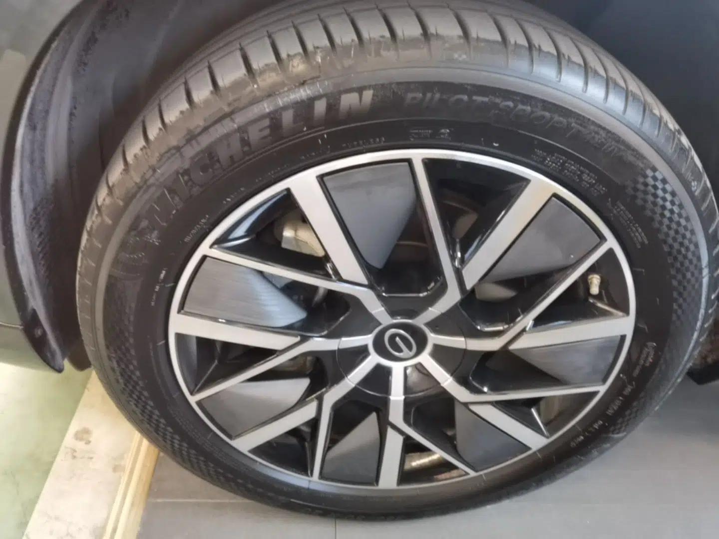 GAC Trumpchi Xiangwang S7 2025 180km Ultra All-Wheel Drive LiDAR Edition — миниатюра 10