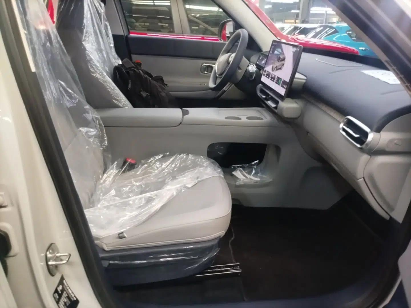 Leapmotor Zero Run A10 2026 Model 403 Comfort Edition — миниатюра 19