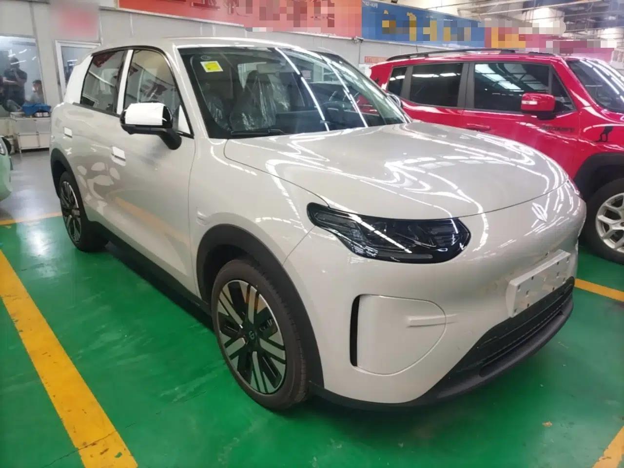 Leapmotor Zero Run A10 2026 Model 403 Comfort Edition — миниатюра 3