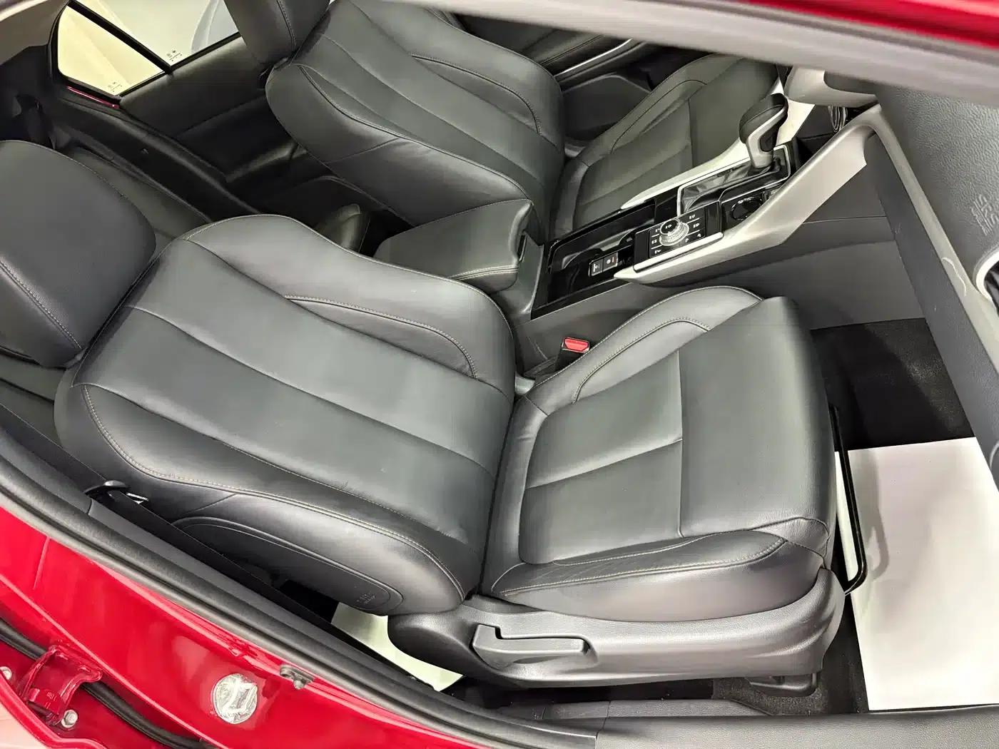 Eclipse Cross 2018 1.5T CVT 2WD Belief Edition — миниатюра 19