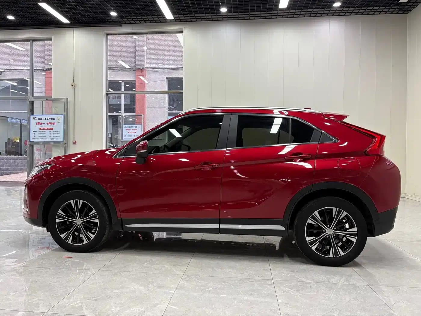 Eclipse Cross 2018 1.5T CVT 2WD Belief Edition — миниатюра 5