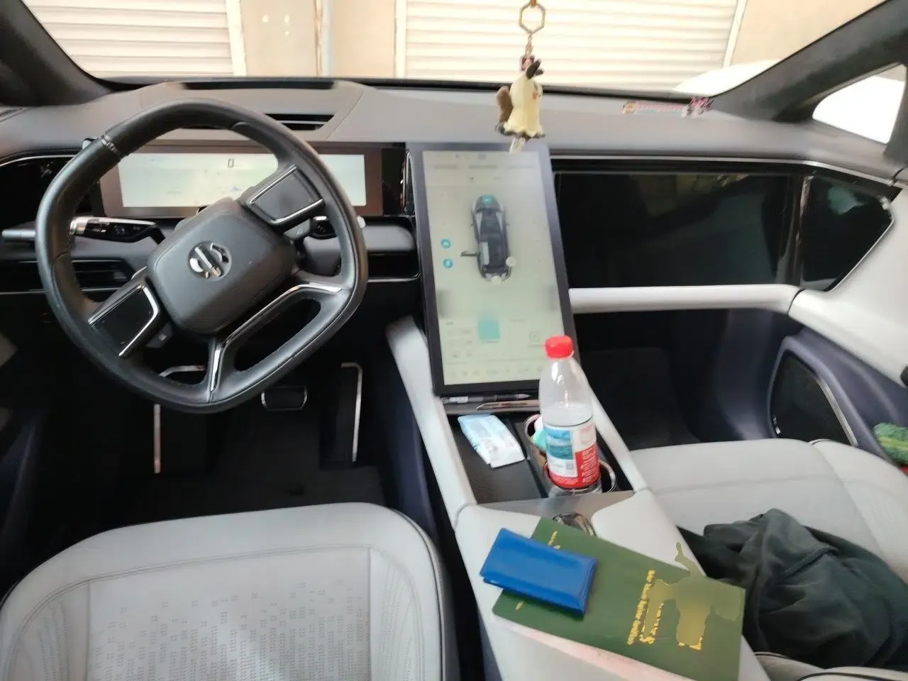 HiPhi X 2021 Founder Edition 4-Seater — миниатюра 9