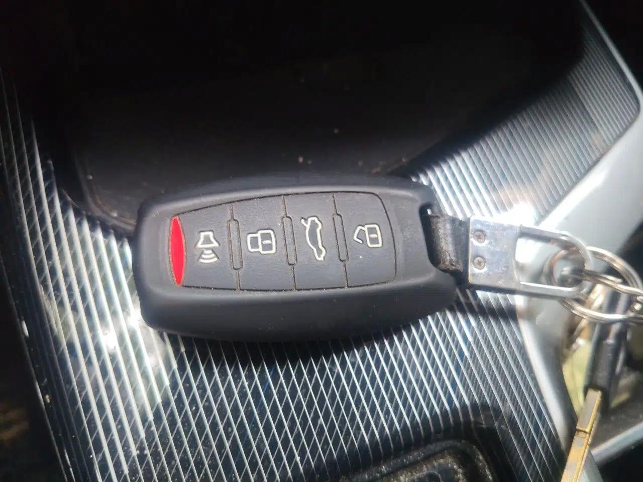 Haval LHERY 2022 Jingxiang Edition 1.5T Copper Rabbit — миниатюра 17