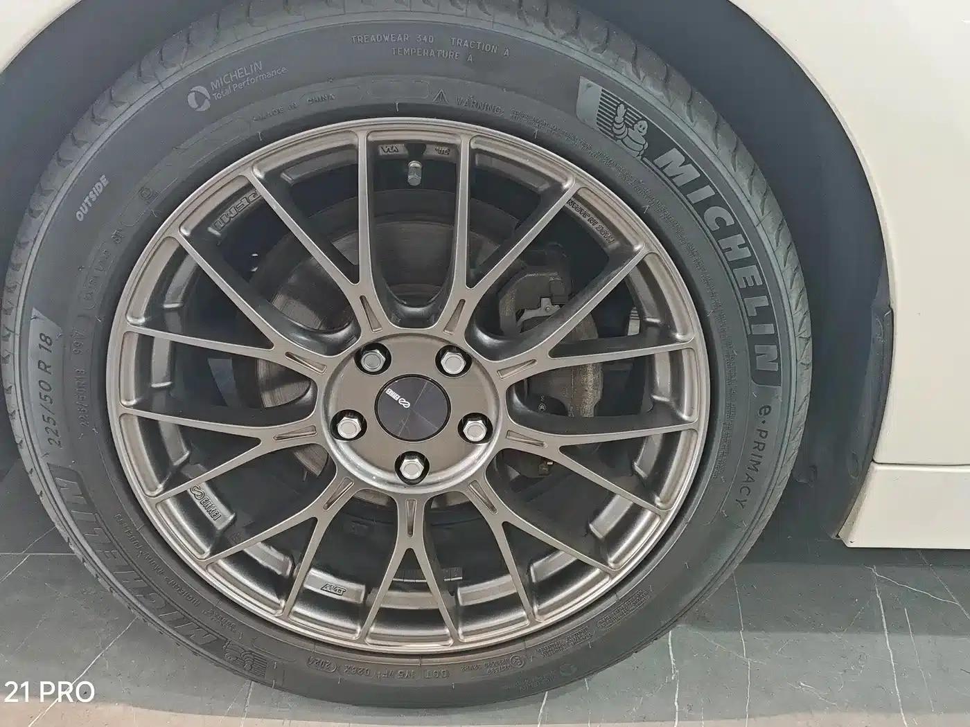 Legacy 2017 2.5i AWD Glory Edition — миниатюра 11