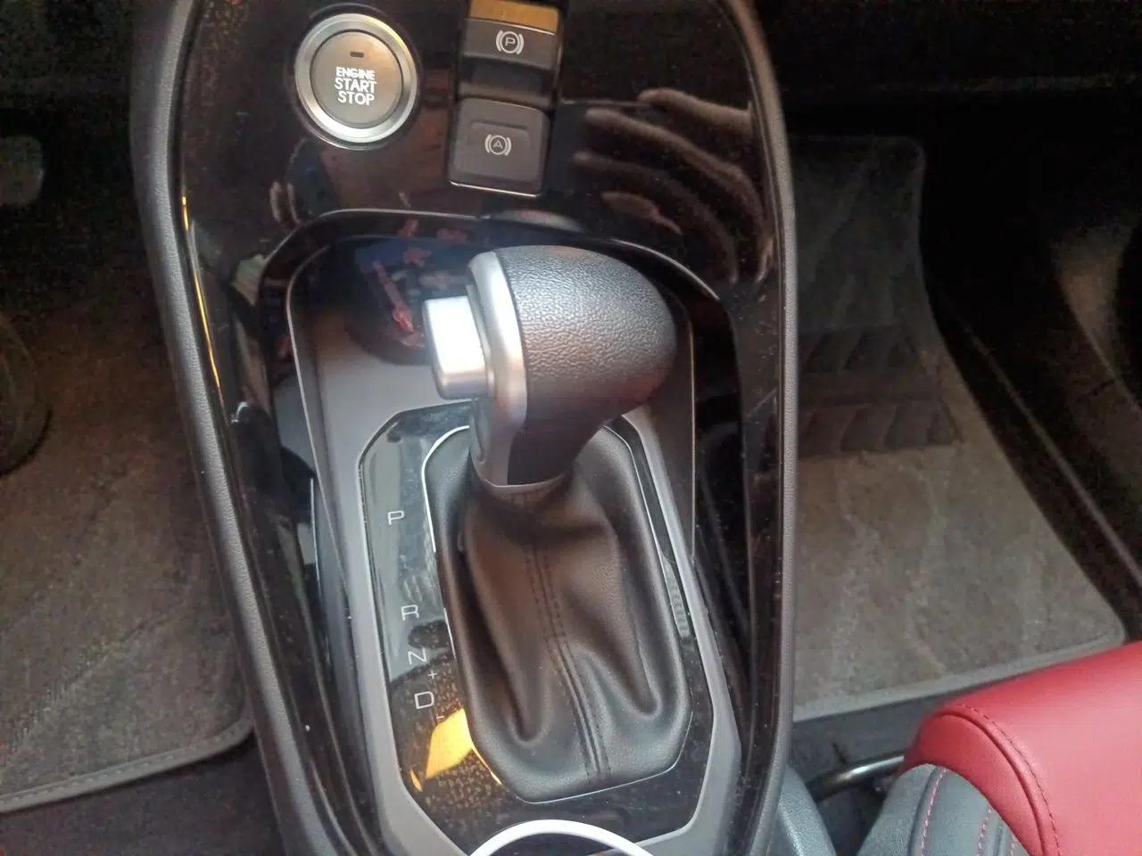 Haval H2s 2018 Blue Label 1.5T Dual-Clutch ZhiShang Model — миниатюра 14