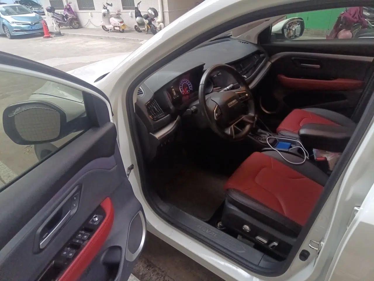 Haval H2s 2018 Blue Label 1.5T Dual-Clutch ZhiShang Model — миниатюра 16