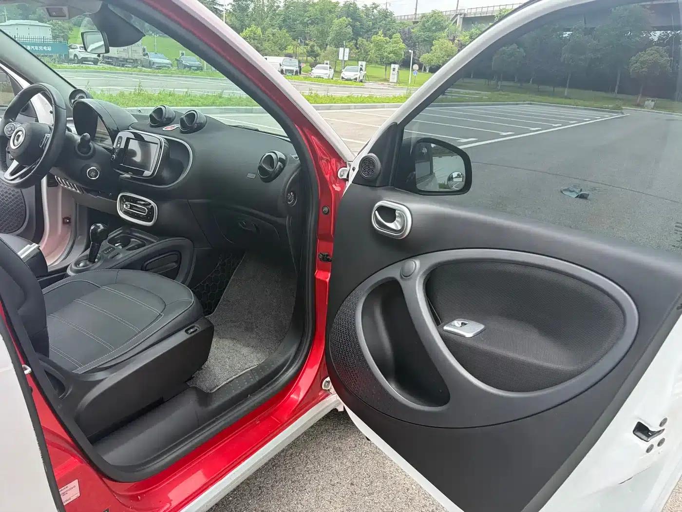 2016 Smart Forfour 0.9T 66kW Pioneer Edition — миниатюра 14